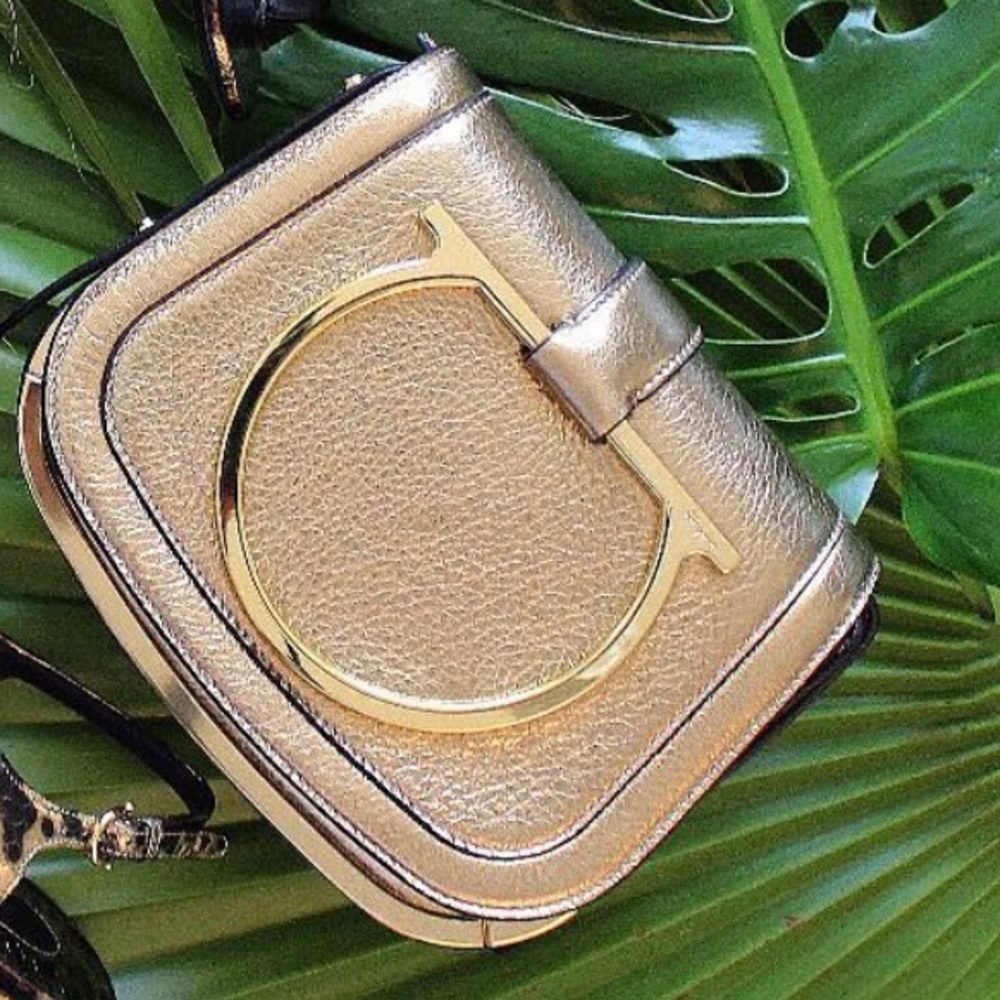 SALE 🎉🎁🥂Stunning shoulder bag from Salvatore Ferragamo